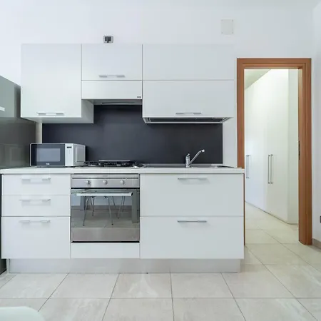 Apartment House *